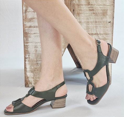 SANDÁLIA EM COURO 221750 VERDE
