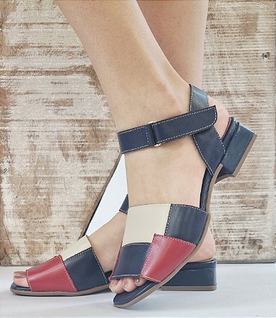 SANDÁLIA EM COURO 139001 MARINHO / FRAMBOESA / OFF WHITE