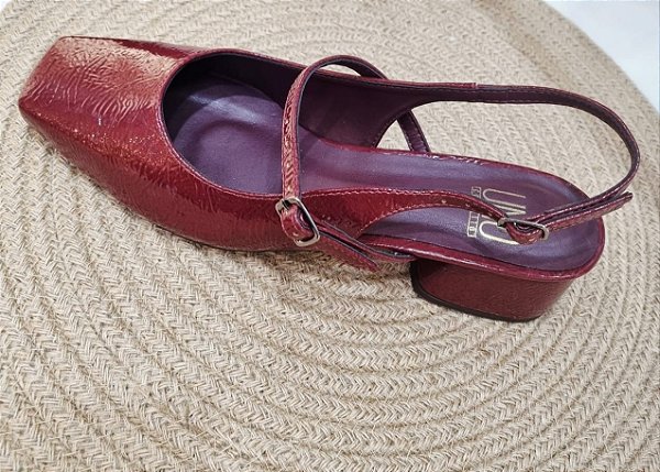 SCARPIN EM VERNIZ MOLHADO 731019 BORDÔ
