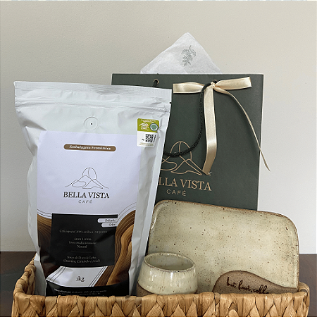 Kit Café Especial 1kg GRÃOS - Delicado e Conjunto de Cerâmica