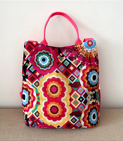Mochila estampada anti-furto com vários zíperes