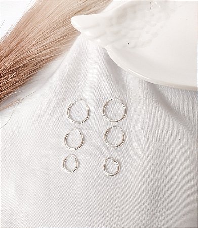 Brinco trio de argolinhas lisas em prata 925
