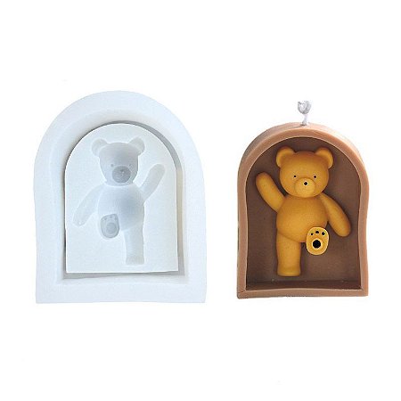 Molde de Silicone para Vela Urso Ursinho Chutando Pontapé 8,1cm