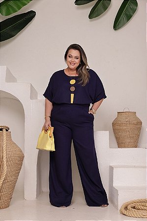 Conjunto em Viscolinho Azul Royal com Blusa Raglan e Calça com Bolsos Tamanho GG