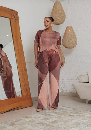 Conjunto Plus Size em Malha Fluity Marmorizado: Leveza e Elegância