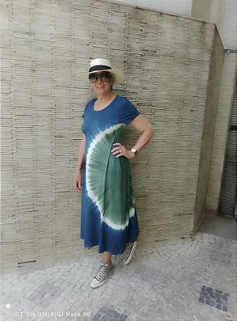 Vestido Midi Viscolycra Tie-Dye – Explosão de Cores e Estilo Tamanho GG