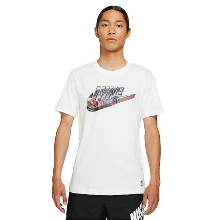 Camiseta Nike Worldwide 3D Branca