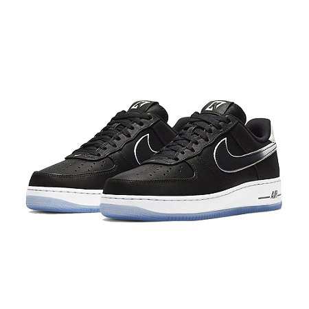 Tênis Nike Air Force 1 Colin Kaepernick