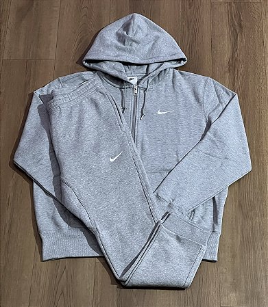 Conjunto Nike Sportswear Mini Swoosh Cinza