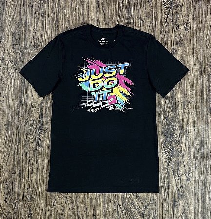 Camiseta Nike Sportswear Just do It Preta