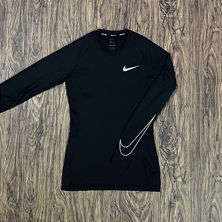 Camiseta Nike Pro Manga Longa Preta