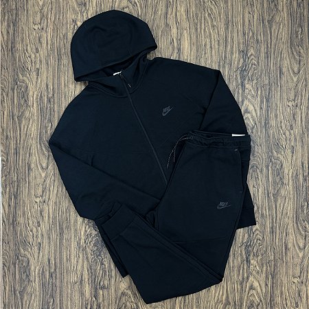 Conjunto Nike Tech Fleece Preto
