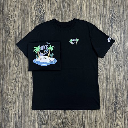 Camiseta Nike Sportswear Summer Preta