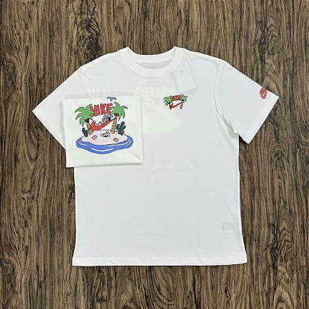 Camiseta Nike Sportswear Summer Branca