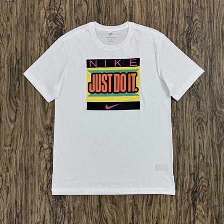 Camiseta Nike Sportswear Just do It Branca