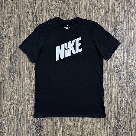 Camiseta Nike Fitness Preta