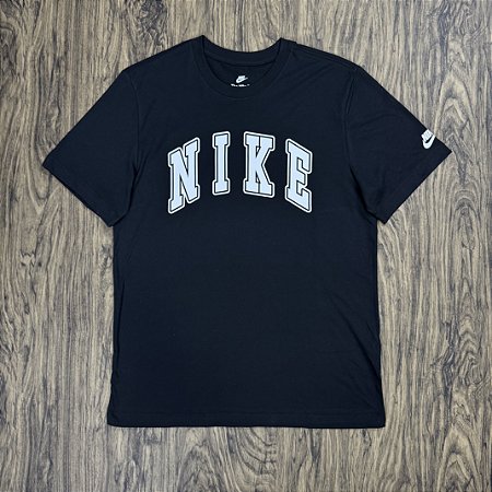 Camiseta Nike Sportswear Club