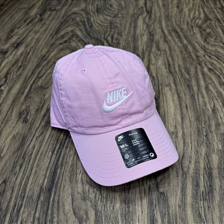 Boné Nike Club Rosa