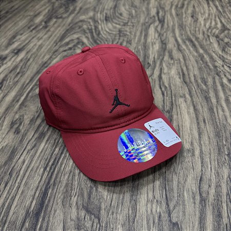 Boné Nike Jordan Club Vermelho JUV