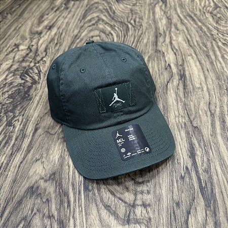 Boné Nike Jordan Club Verde Escuro