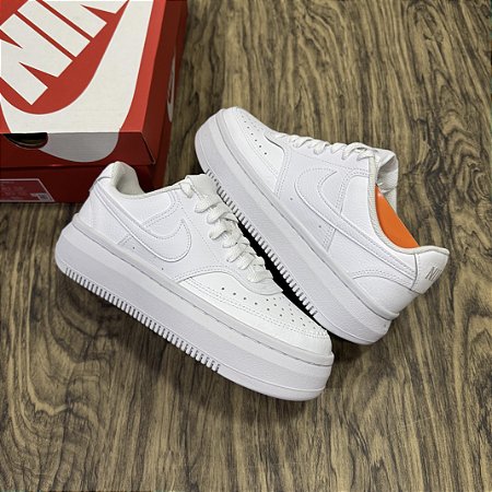Tênis Nike Court Vision Alta Branco