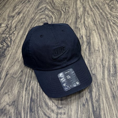 Boné Nike Club Preto All Black