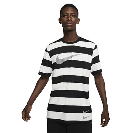 Camiseta Nike Listrada Swoosh