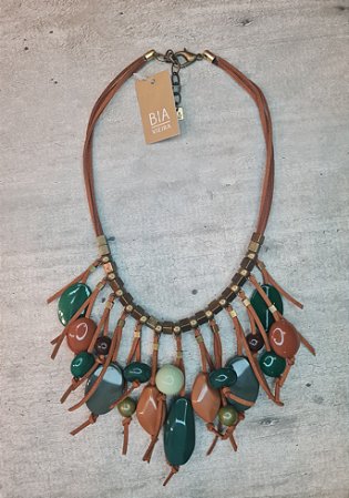 Colar Nó Resina Grande