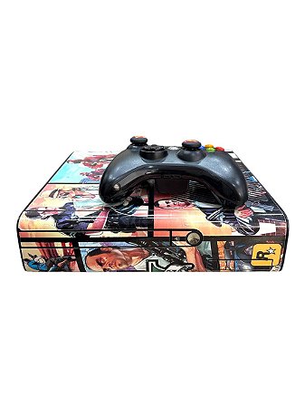 CONSOLE XBOX 360 SUPER SLIM C/ SKIN GTA V - USADO