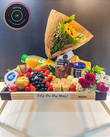 Cesta de Café da Manhã/Tarde Aniversário de Casamento Rosas + Girassol