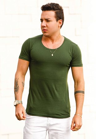 Camiseta Gola Canoa Verde Militar