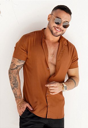 Camisa Viscolinho Gola Padre Caramelo