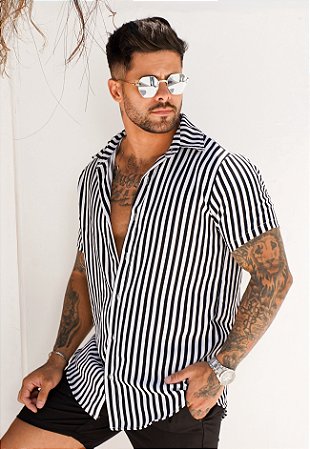 Camisa Listrada Preta