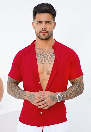 Camisa Viscolinho Gola Padre Vermelha