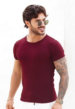 Camiseta Básica Ribana Vermelho Marsala