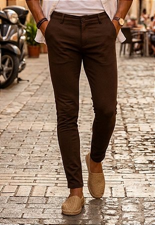 Calça Alfaiataria Sarja Marrom Café