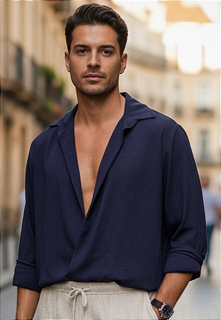 Camisa Capri Azul Marinho (2 Formas de Uso)