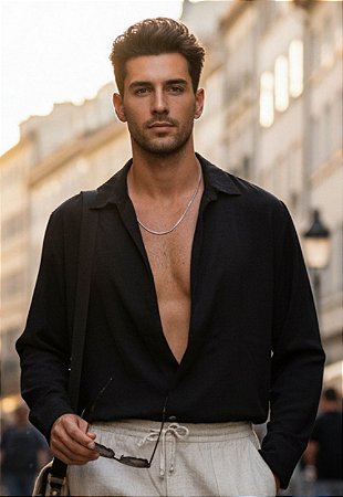Camisa Capri Preta (2 Formas de Uso)