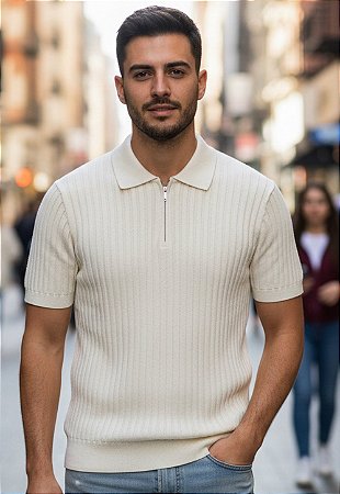 Camiseta Tricot Gola Zíper Off White
