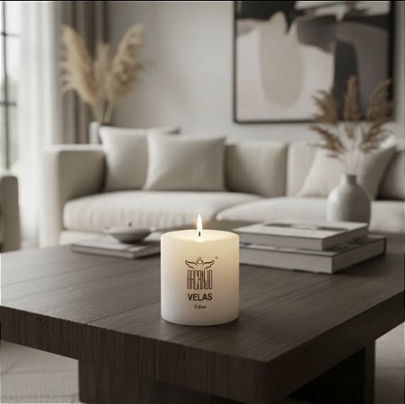 Caixa com 24 velas de 3 dias