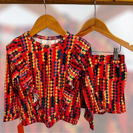 Conjunto Canelado Comfy: Blusa Manga Longa + Shortinho