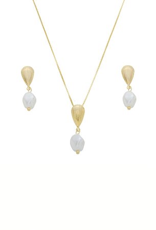 Conjunto de Pérolas com Base Texturizada Ouro