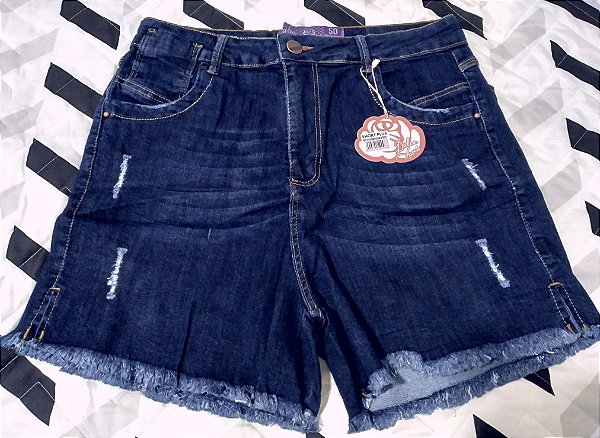 short jeans com fenda