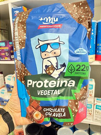 Combo-Proteína Vegetal +Mu Performance - Chocolate com Avelã - Refil 900g + Exquenta +Mu Performance - Pré-Treino - Pink Lemonade - 300g - Brinde Coqueteleira Mais MU 600ml.
