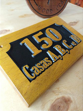 Número Residencial Personalizado em Madeira - 30 x 15 cm