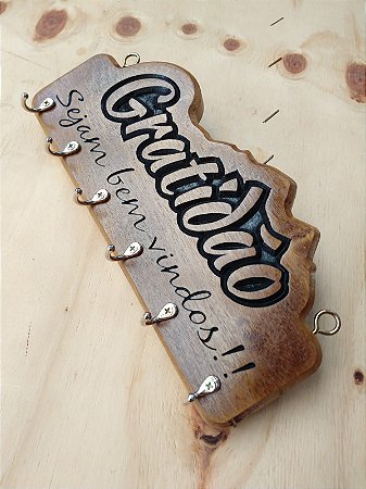 Porta Chaves Personalizado - Entalhado em madeira