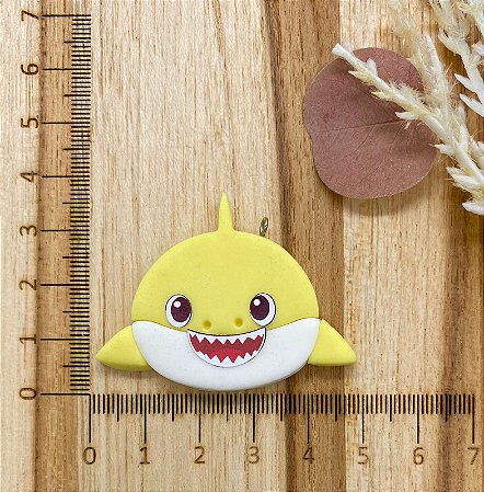 BISCUIT BABY SHARK AMARELO