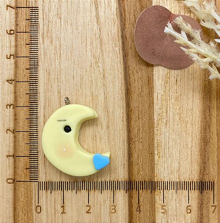 BISCUIT MEIA LUA AMARELO