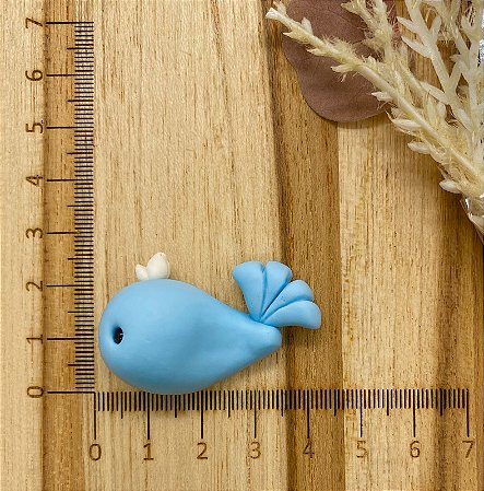PINGENTE BISCUIT BALEIA