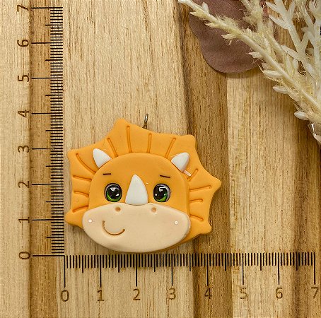 BISCUIT DINO LARANJA TRICERÁTOPS